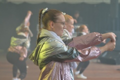 1_dancing_afternoon_2021_0104