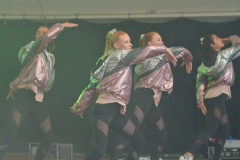1_dancing_afternoon_2021_0110