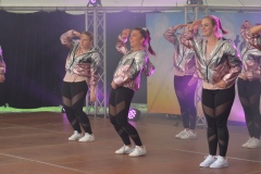 1_dancing_afternoon_2021_0120